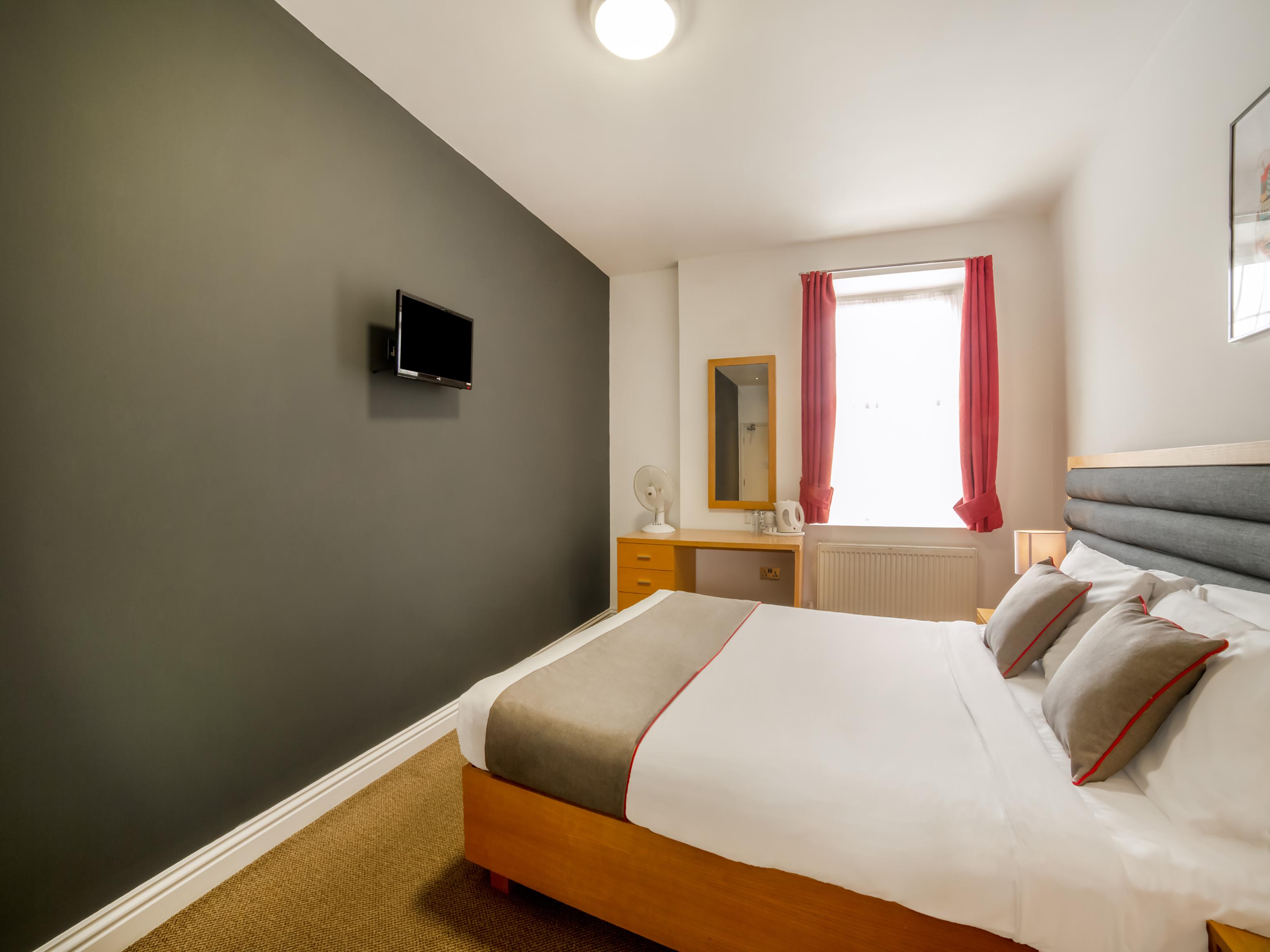 Oyo London Luton 3*