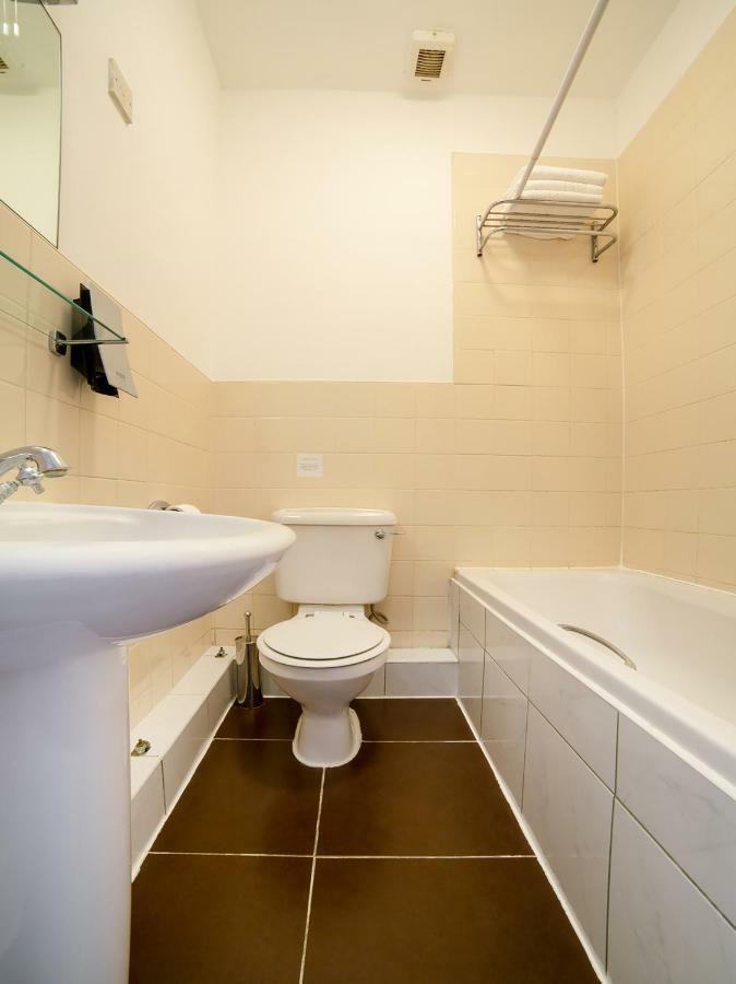 Oyo London Luton Hotel